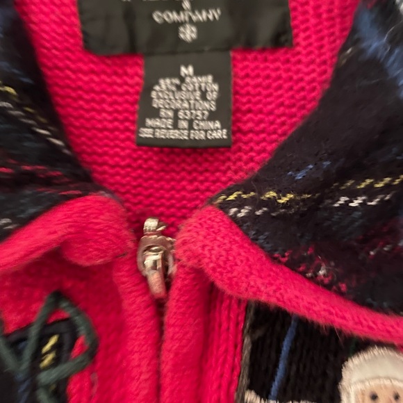 Christmas vest, lightly worn, women’s size medium - Picture 2 of 3